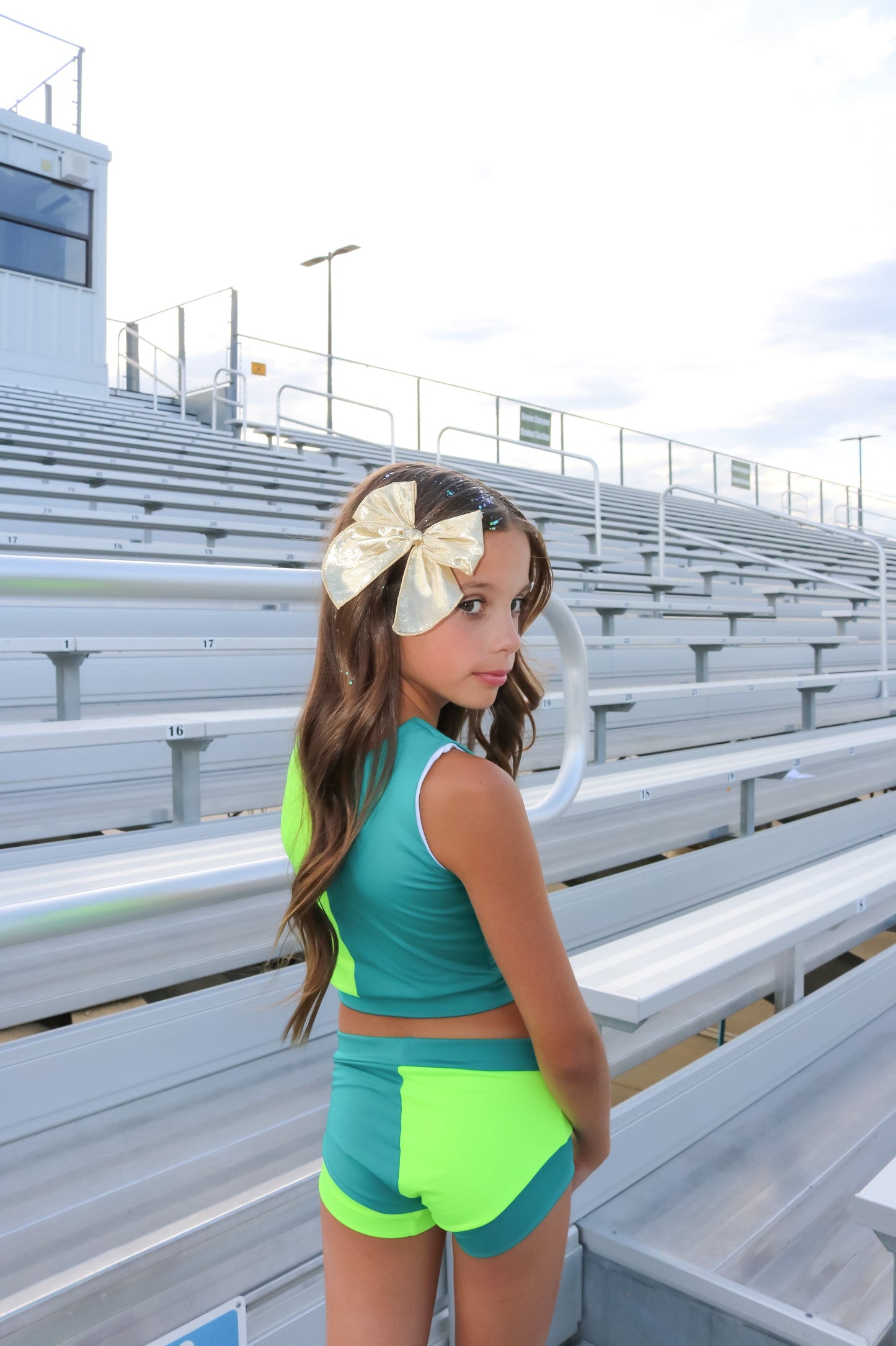 Screamin Green 2 piece